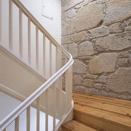 Lovelystay - Allderman Apartment - Almada 1º T Porto Bagian luar foto