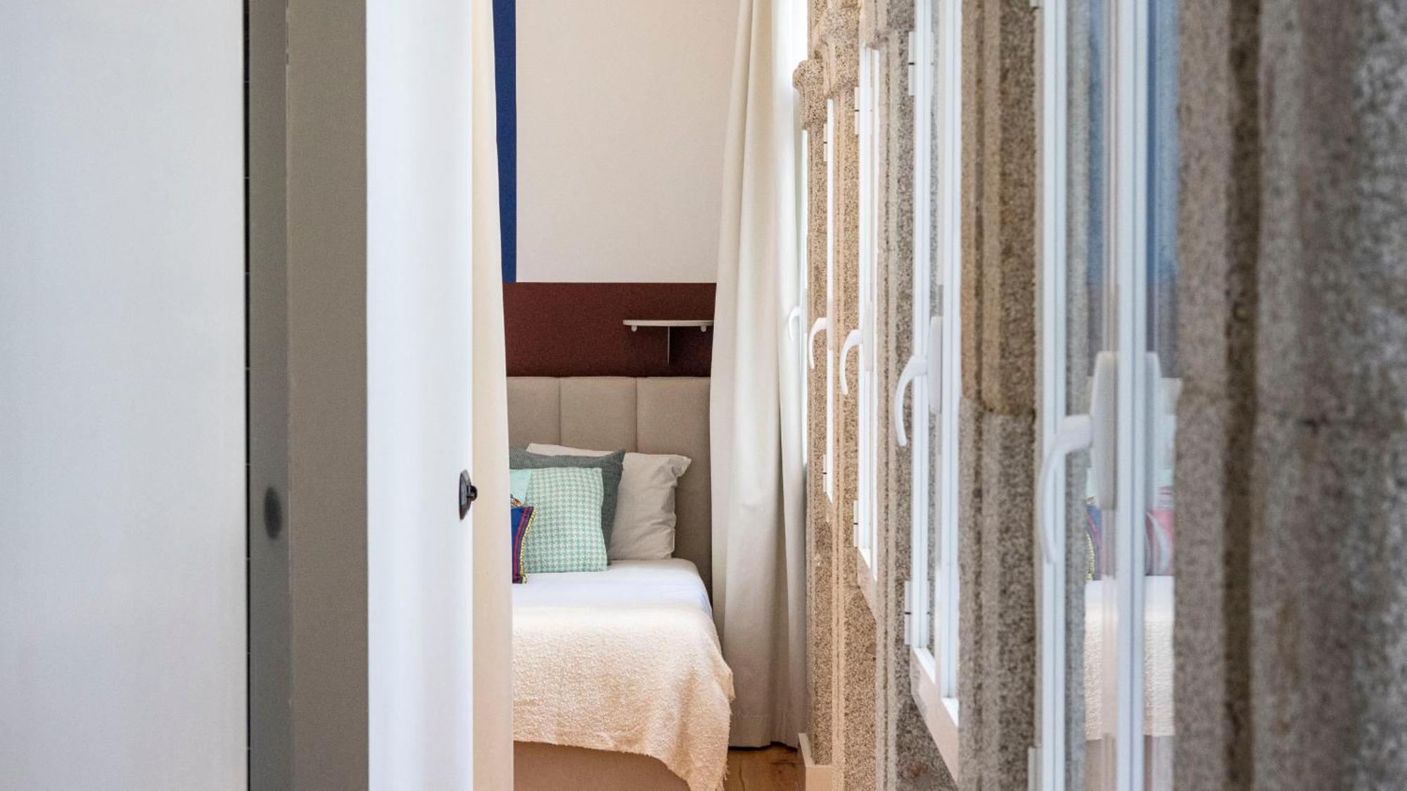 Lovelystay - Allderman Apartment - Almada 1º T Porto Bagian luar foto