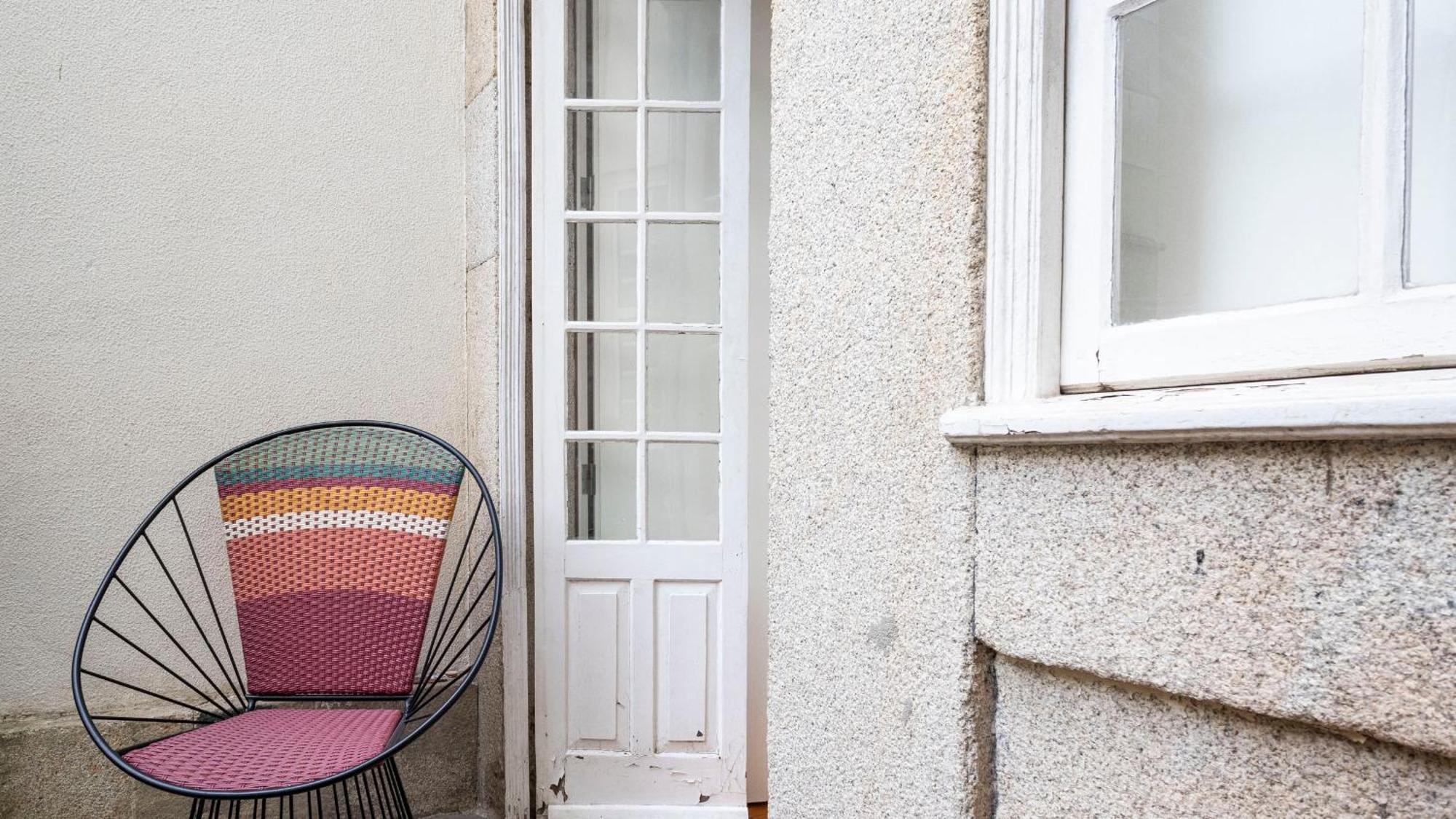 Lovelystay - Allderman Apartment - Almada 1º T Porto Bagian luar foto