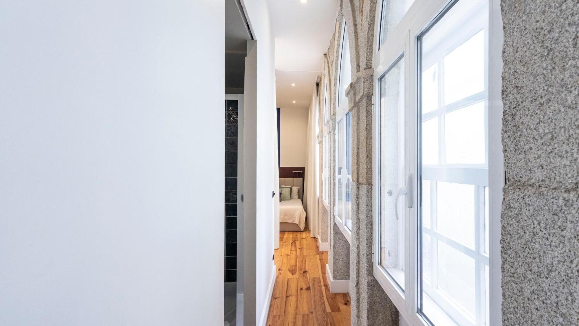 Lovelystay - Allderman Apartment - Almada 1º T Porto Bagian luar foto
