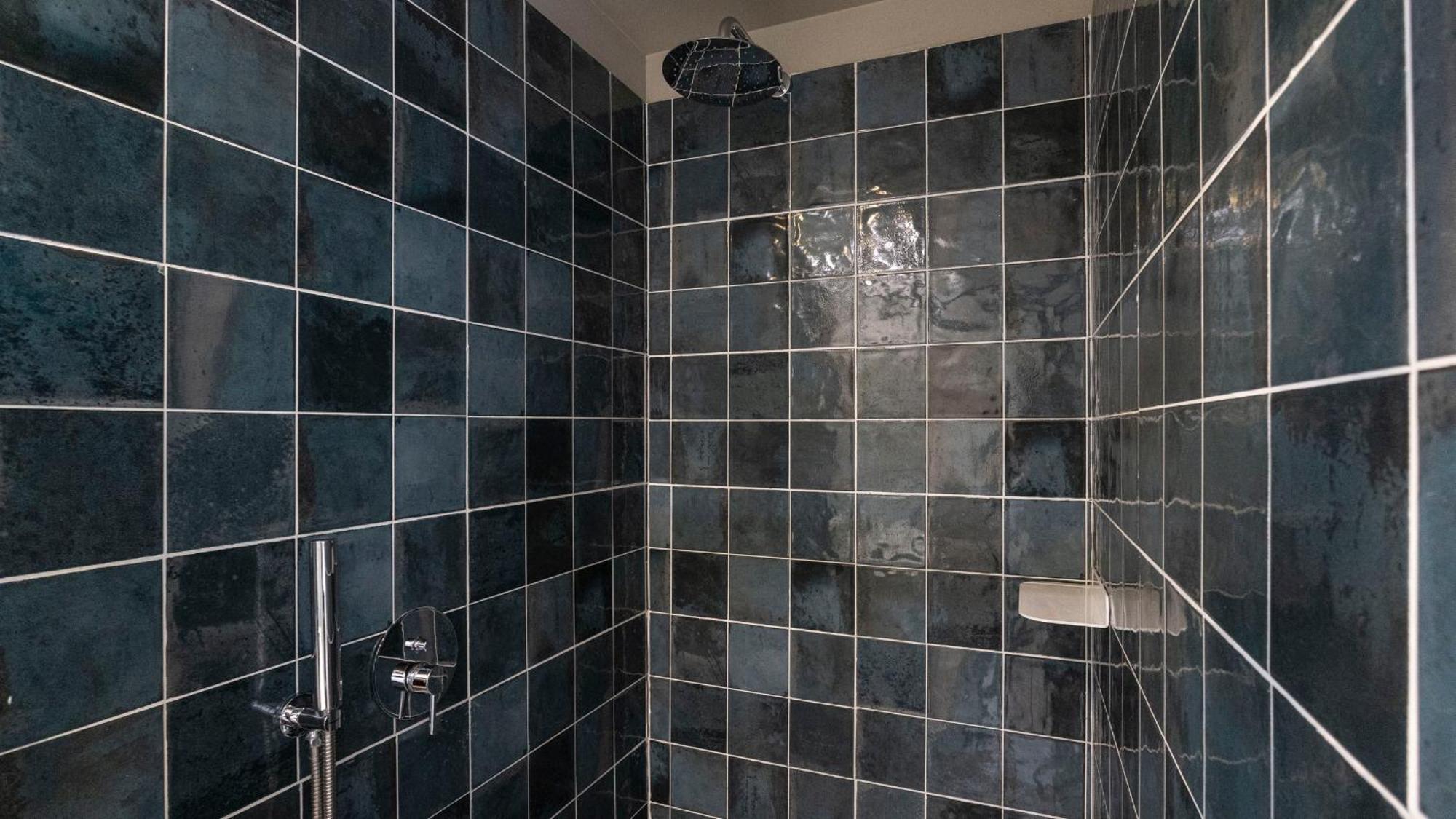 Lovelystay - Allderman Apartment - Almada 1º T Porto Bagian luar foto